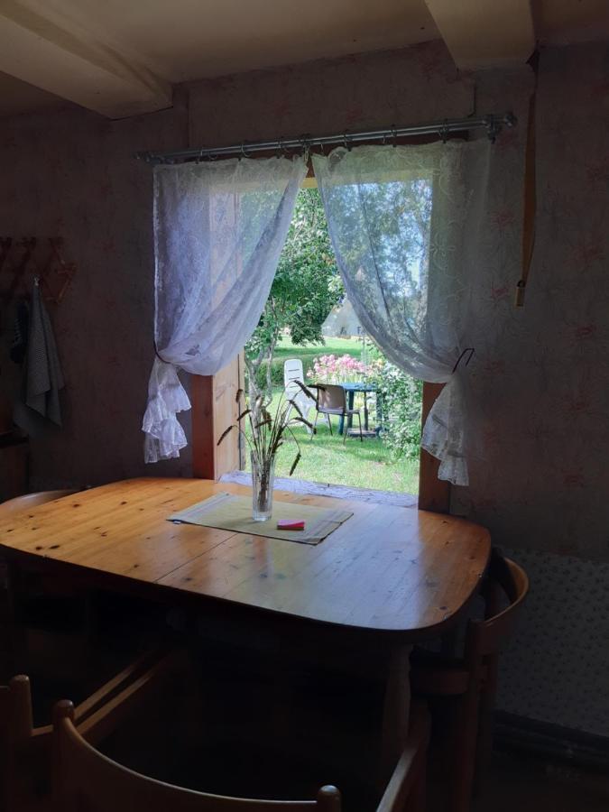 Brivdienu Lauku Maja Budnieki Akmendziras Extérieur photo