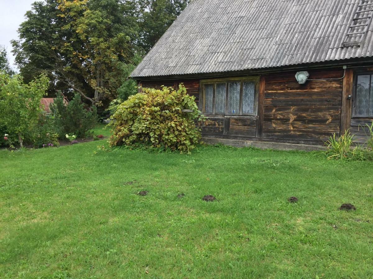 Brivdienu Lauku Maja Budnieki Akmendziras Extérieur photo